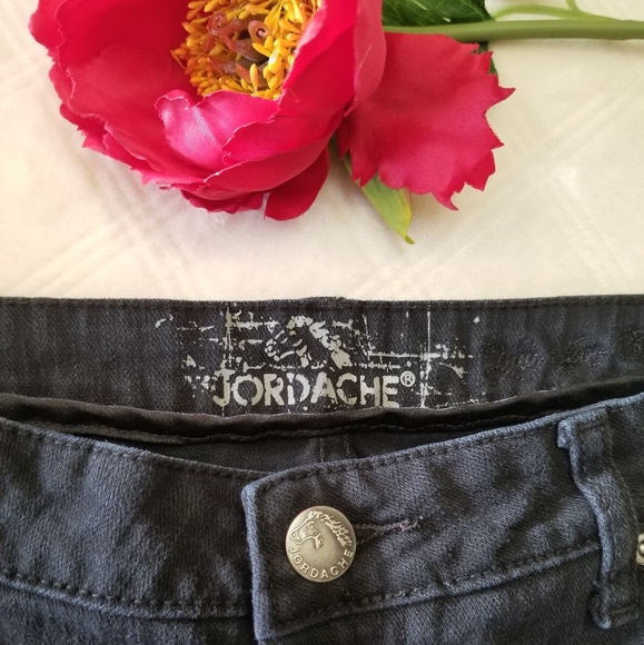 JORDACHE BLACK SKINNY JEANS SIZE 28 - Picture 4 of 8